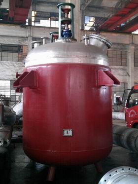 蒸汽加熱反應(yīng)釜、導(dǎo)熱油循環(huán)加熱反應(yīng)釜 