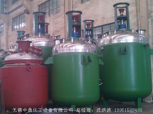 蒸汽加熱反應(yīng)釜、導(dǎo)熱油循環(huán)加熱反應(yīng)釜 