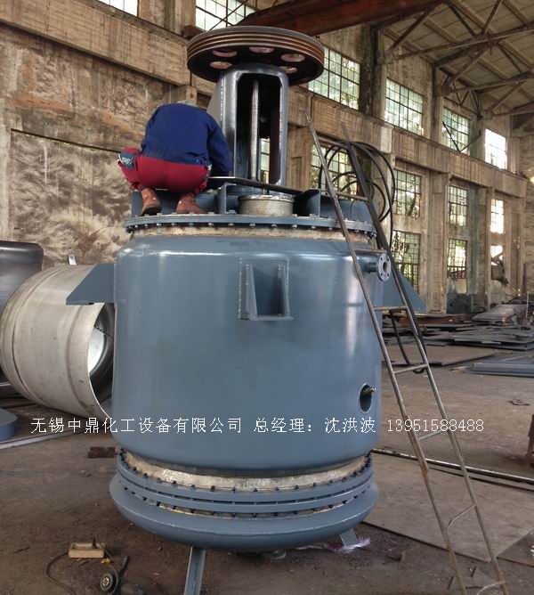 蒸汽加熱反應(yīng)釜、導(dǎo)熱油循環(huán)加熱反應(yīng)釜 