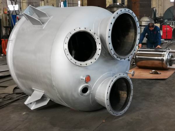 廣州市某企業(yè) 分餾系統(tǒng)設(shè)備